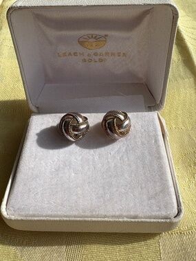 Vintage LEACH & GARNER GOLD two-tone Love Knot Earrings - 925 Silver